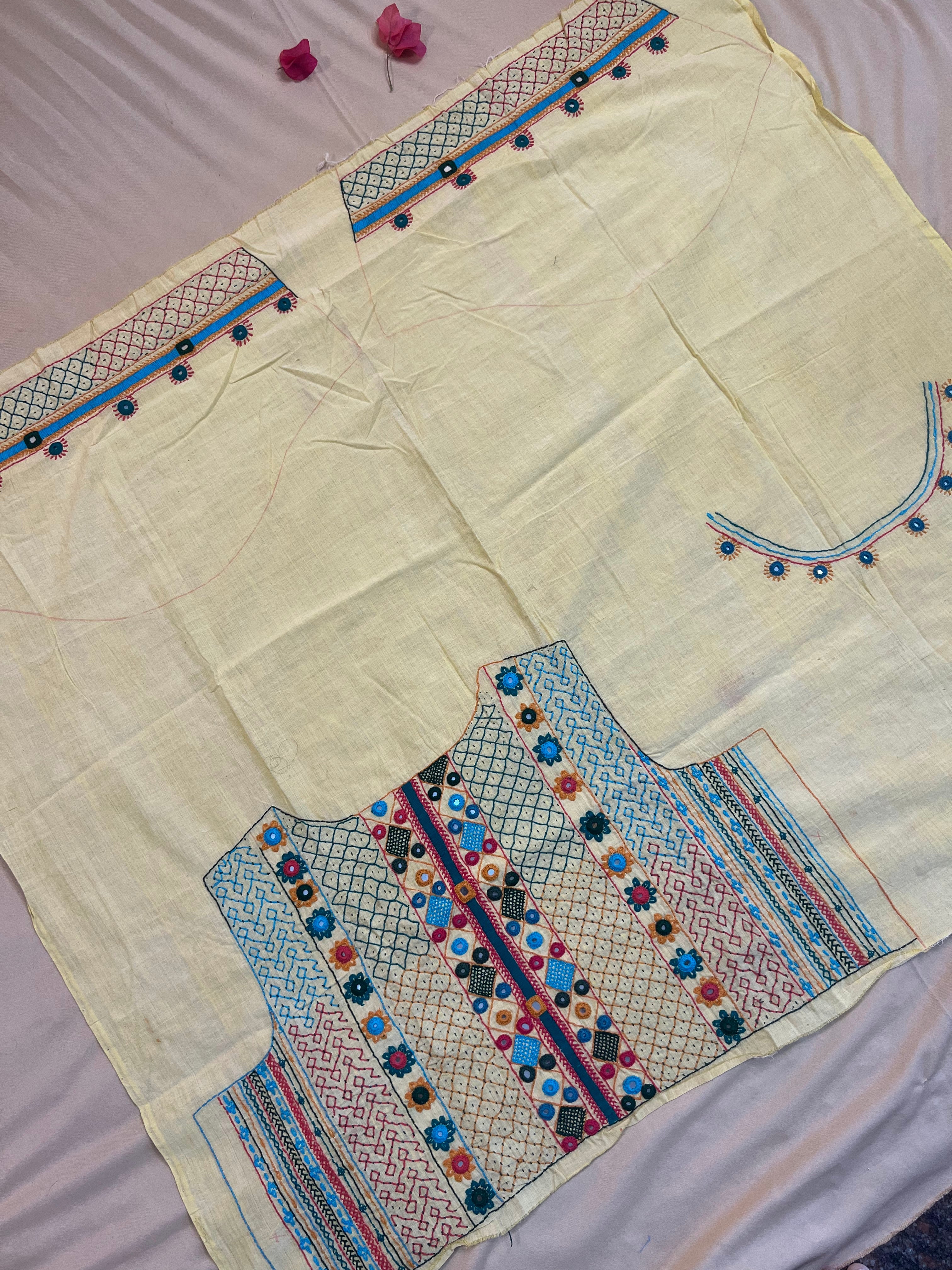 Off-White Multicolor Panel Design Handloom Mangalagiri Cotton Lambani Embroidered Blouse Piece (Unstitched)