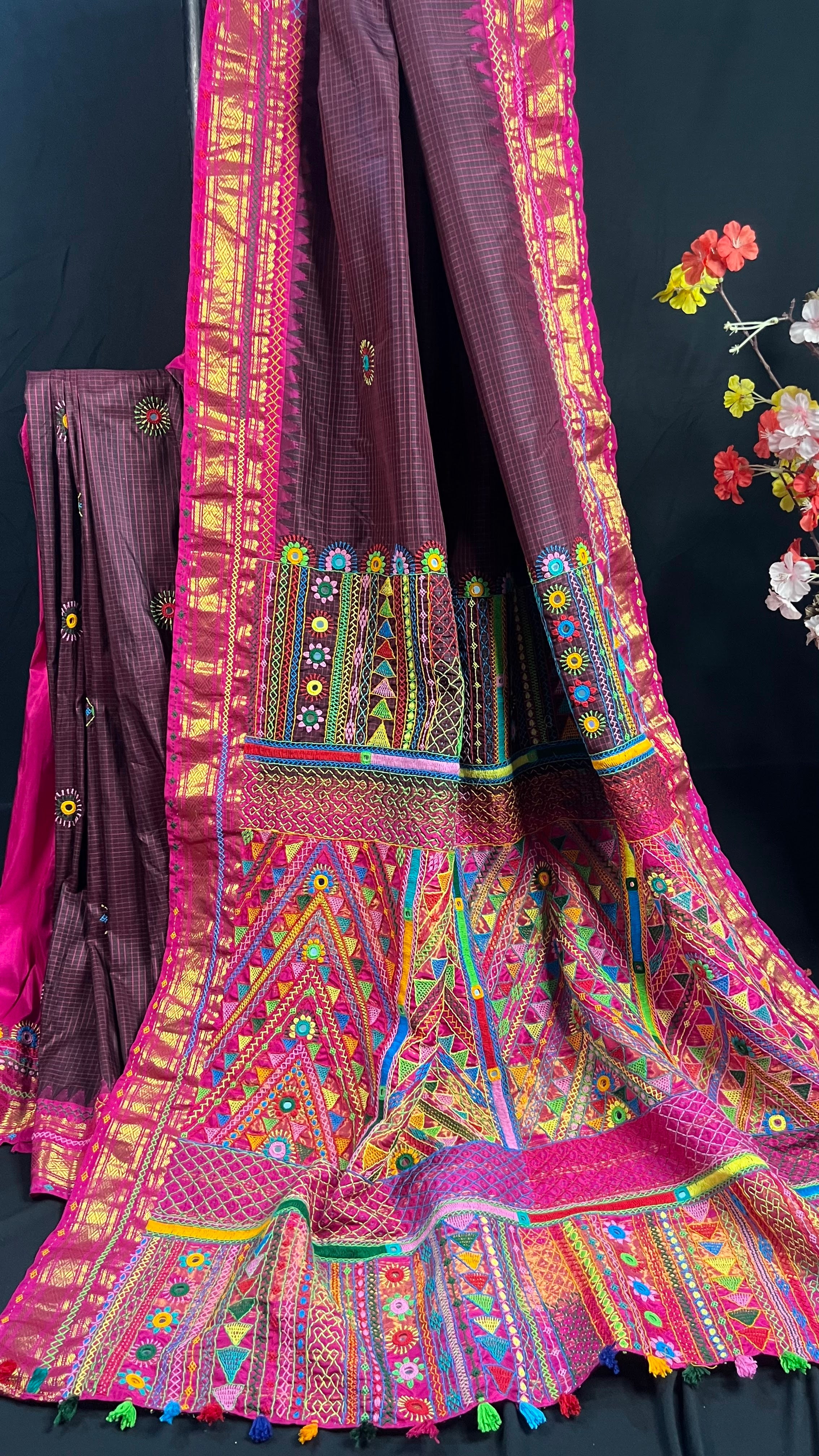Deep Wine Purple with Pink Multicolor Embroidered Pallu Molakalmuru Silk Lambani Saree