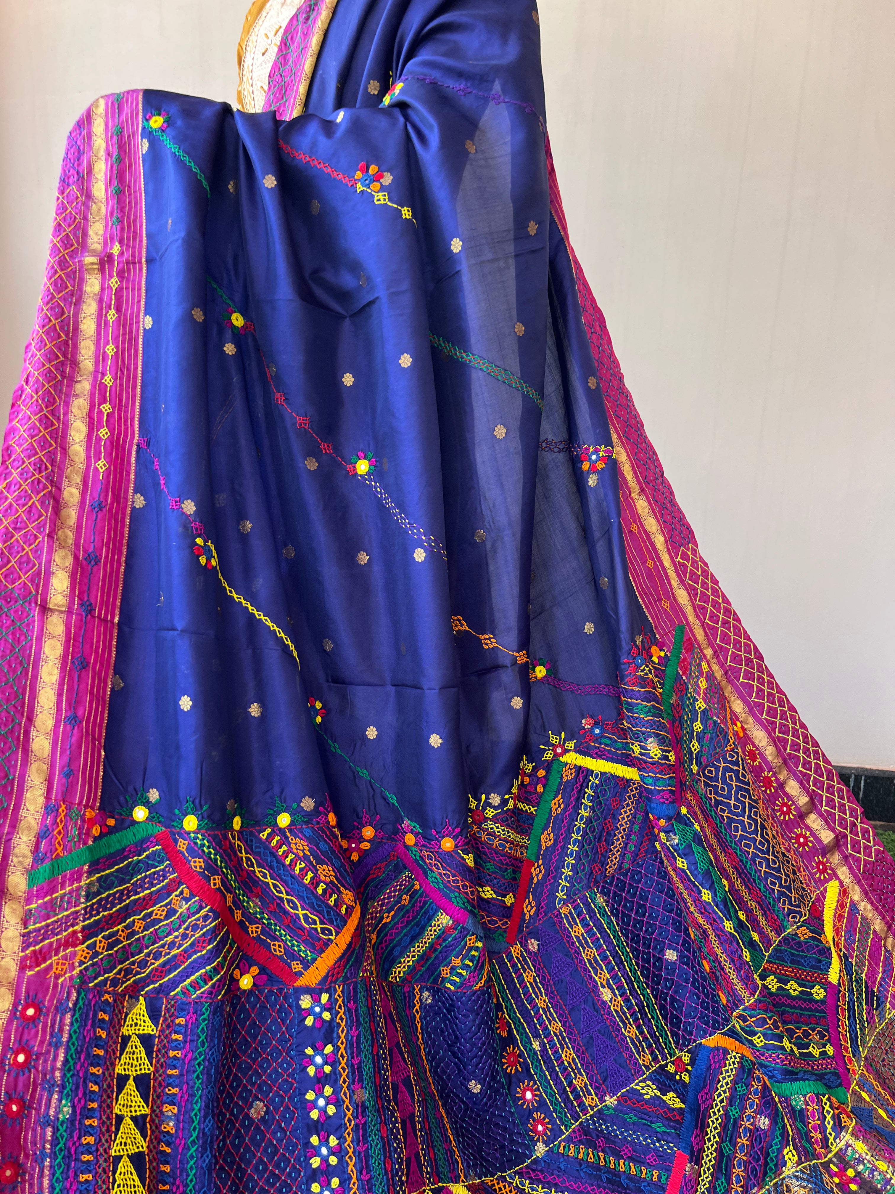 Molkalmuru silk lambani saree