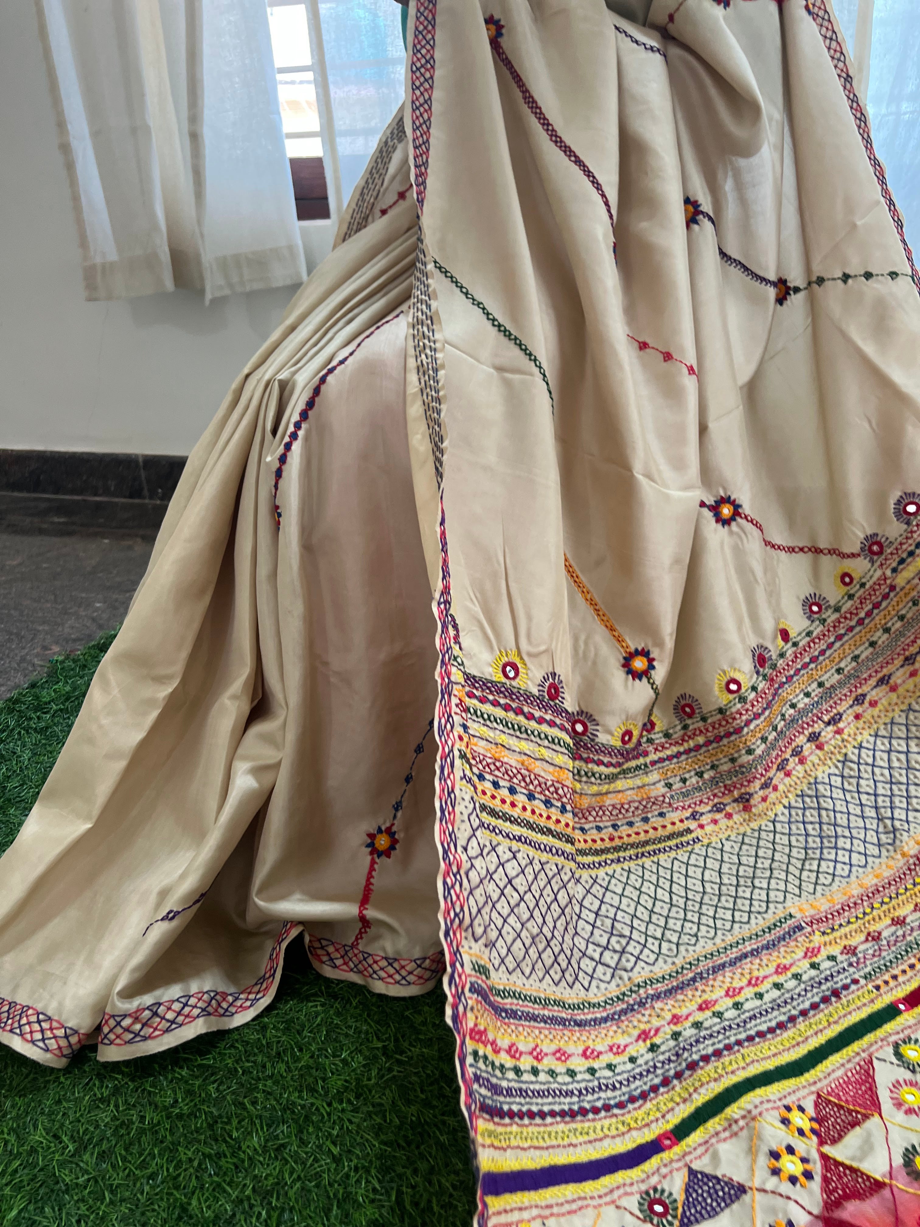 Molkalmuru silk lambani saree