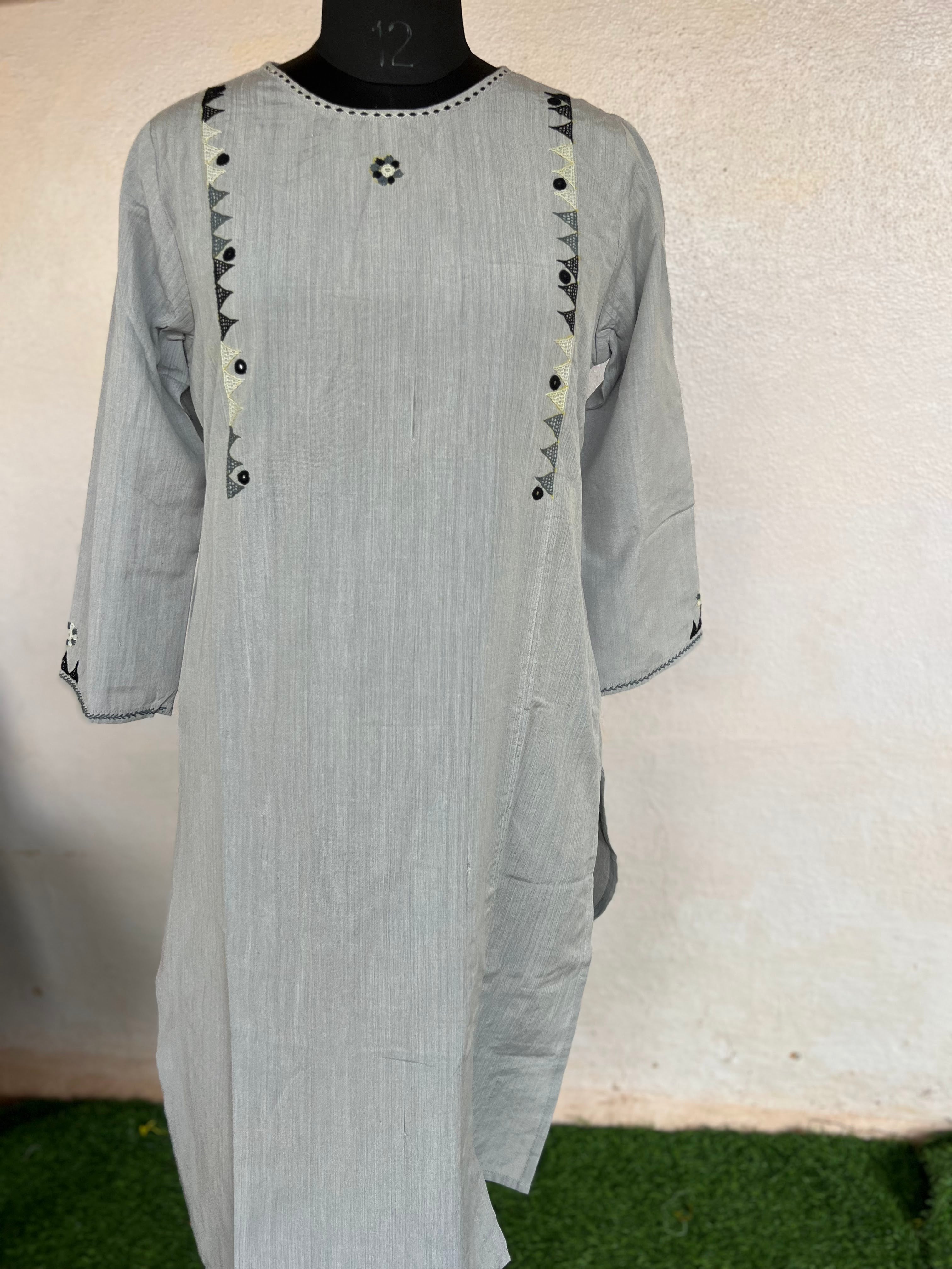 Lambani ready kurta  XL Size