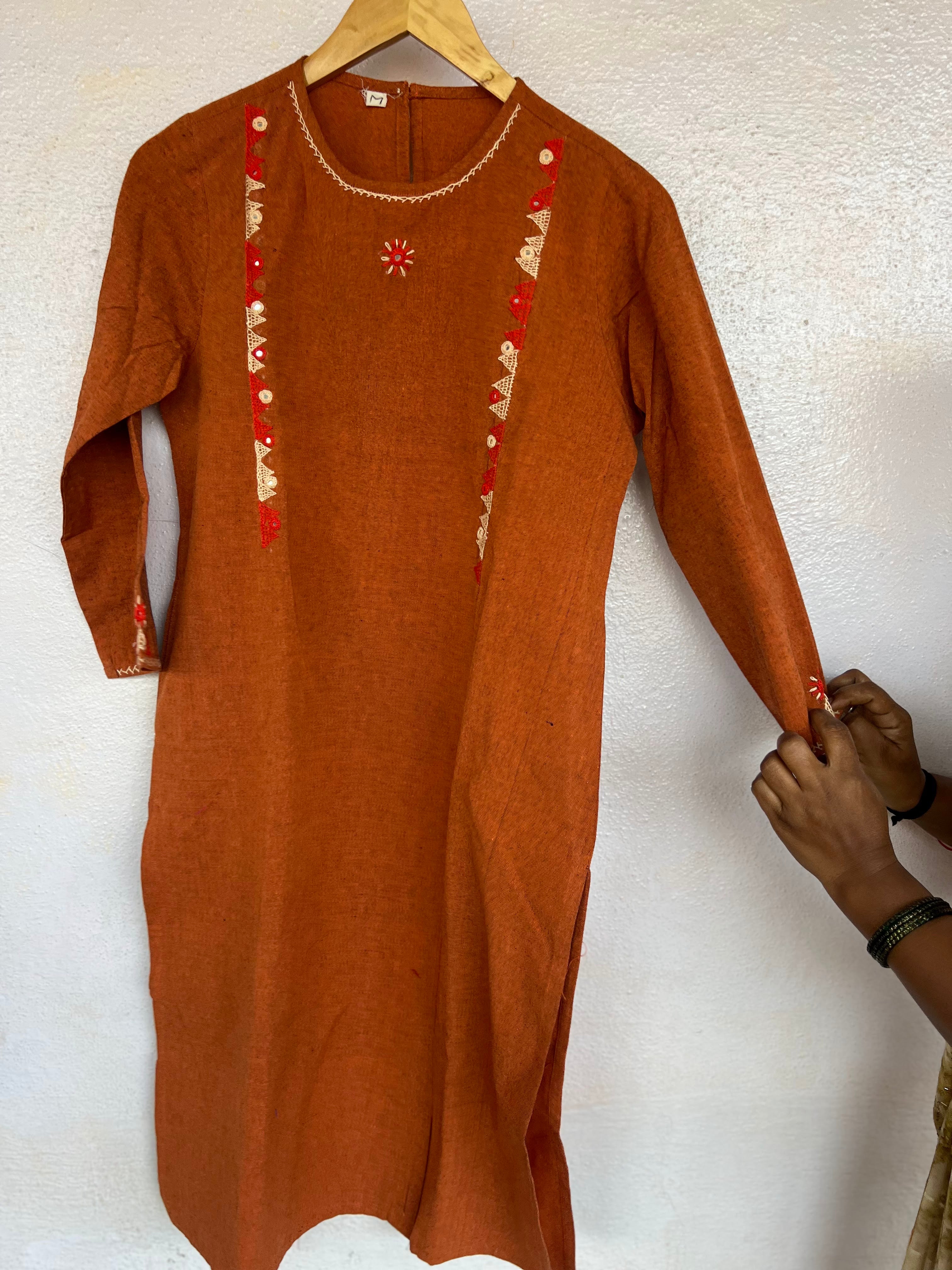 Lambani ready kurta  M Size