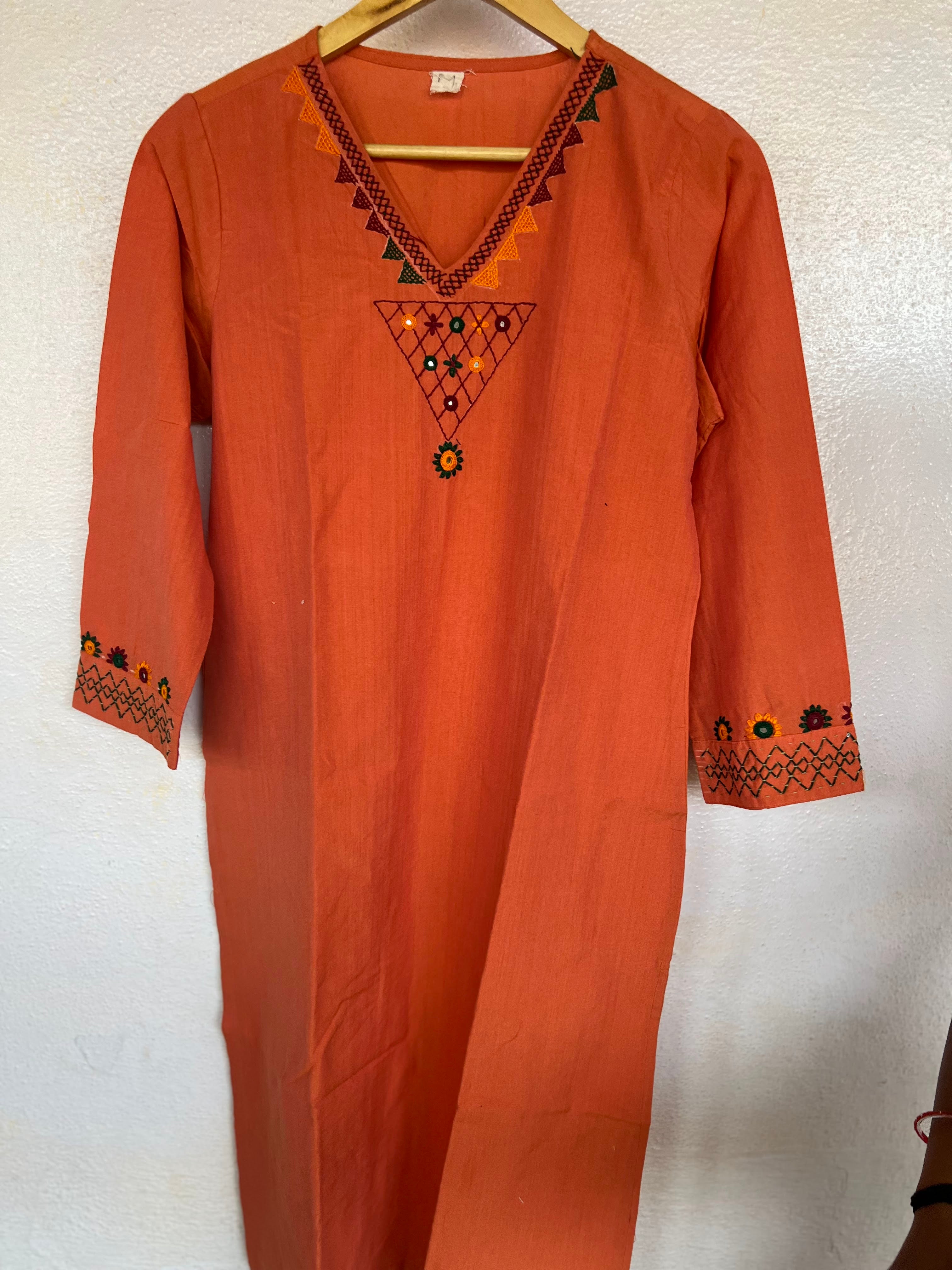 Lambani ready kurta  M Size