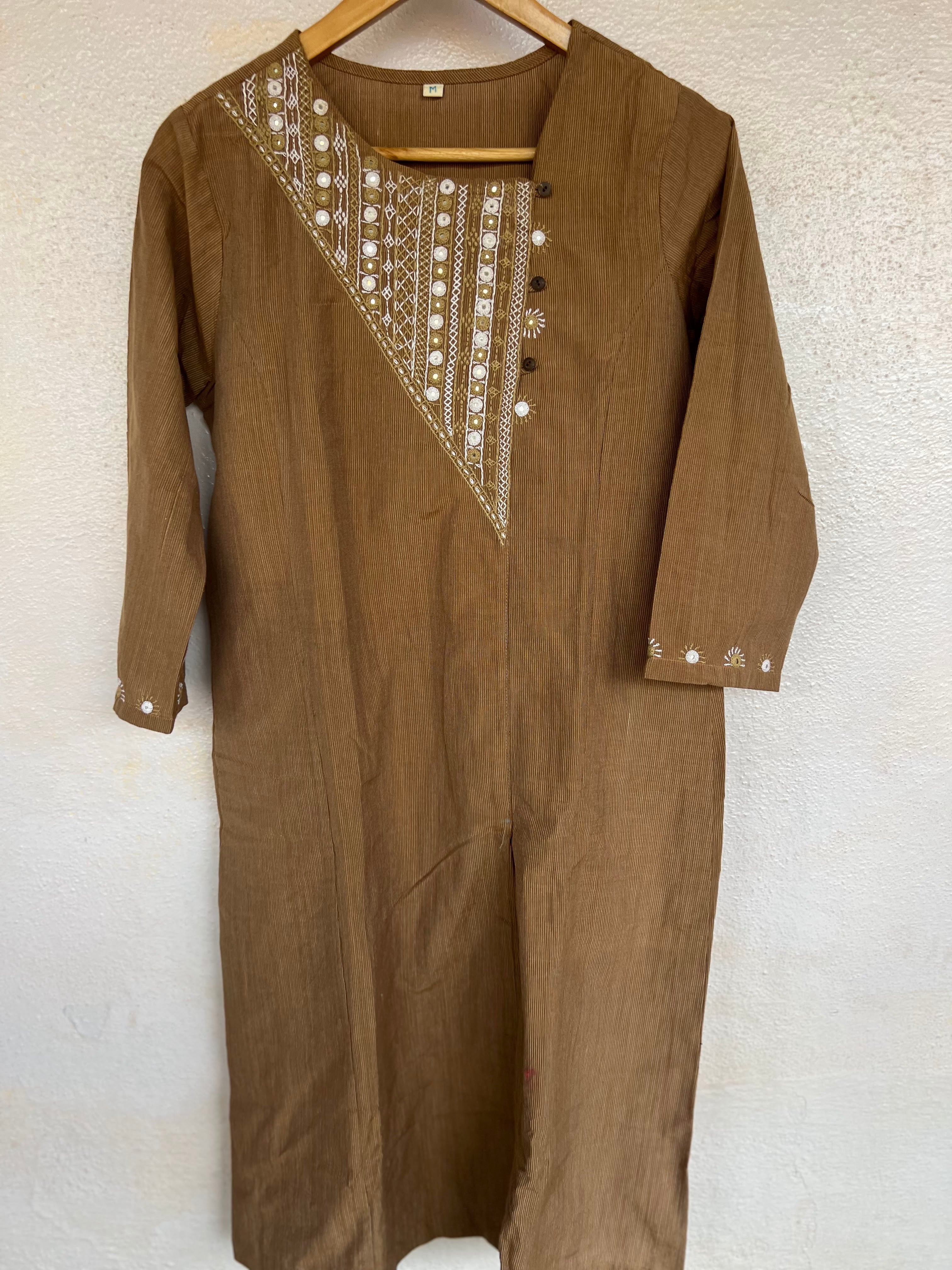 Lambani ready kurta  M Size