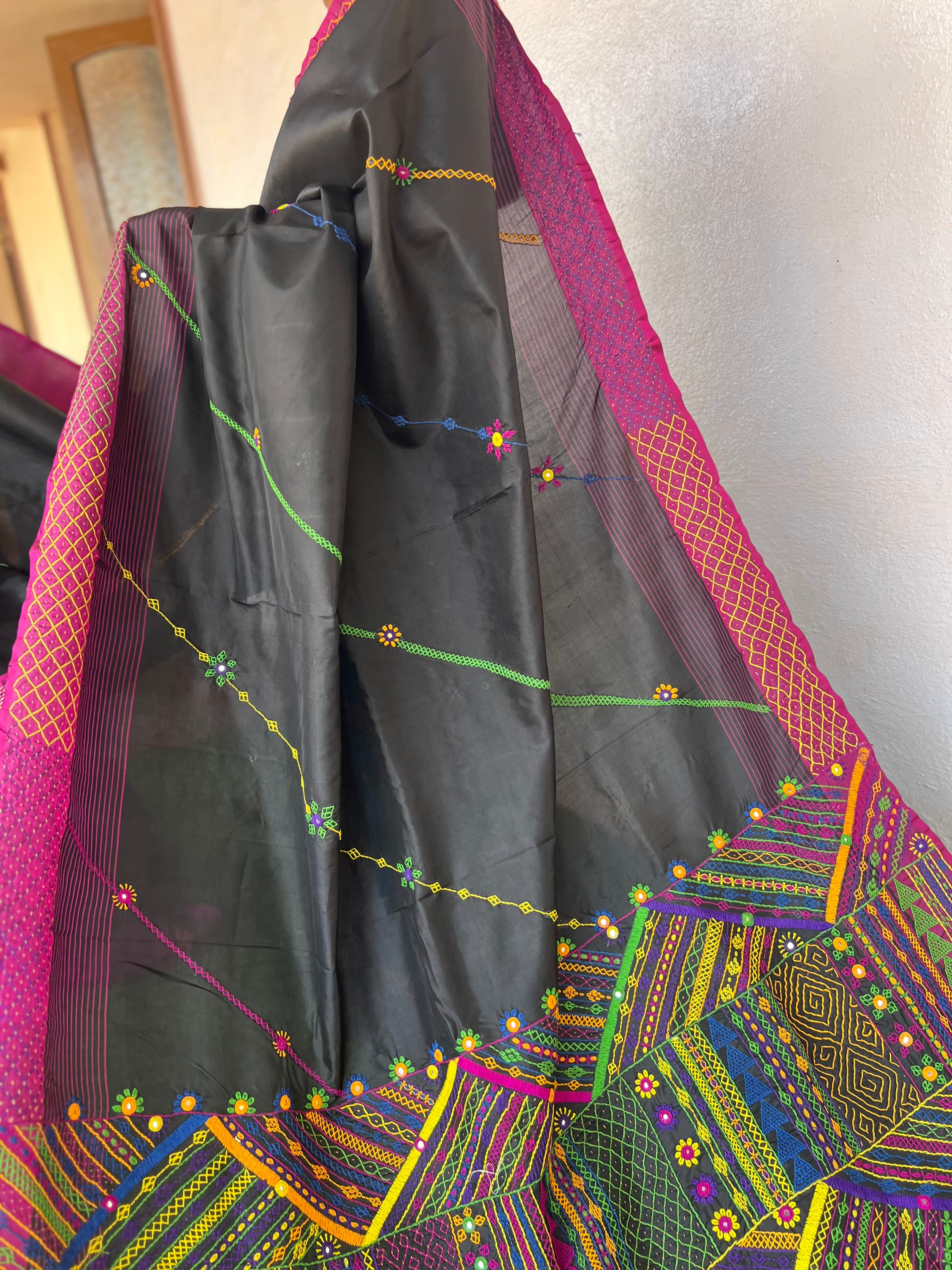 Molkalmuru silk lambani saree