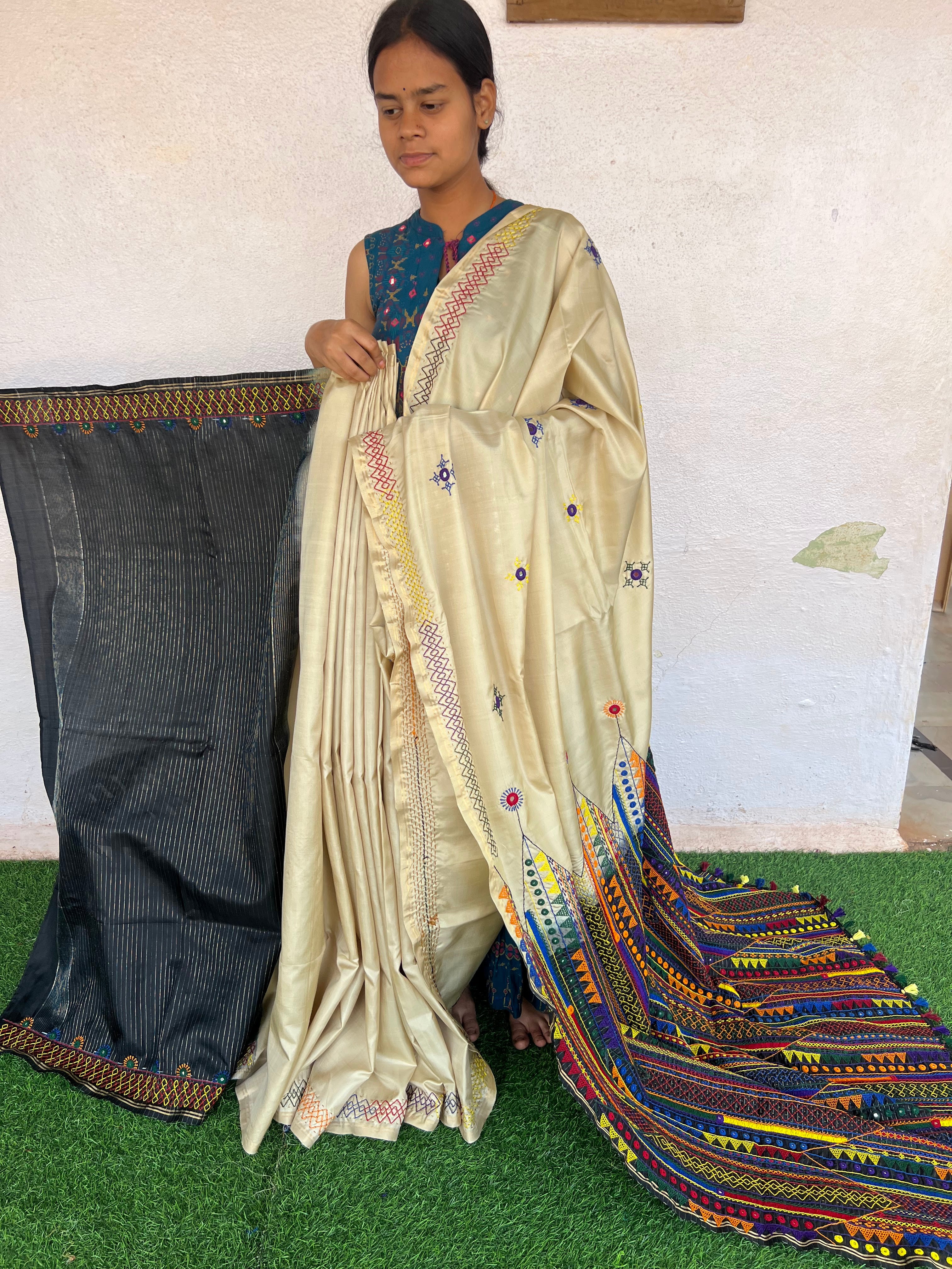 Molkalmuru silk lambani saree