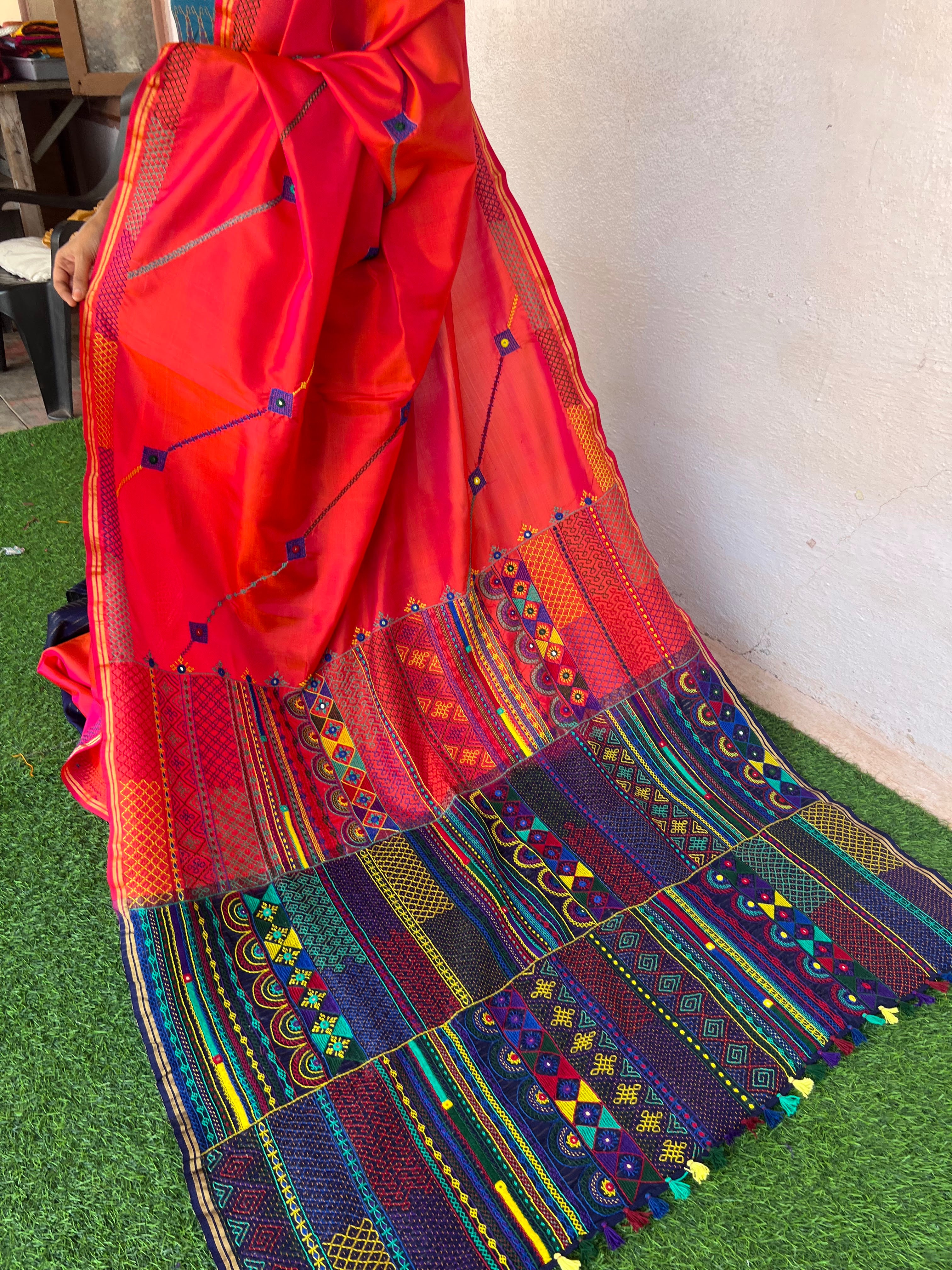 Molkalmuru silk lambani saree