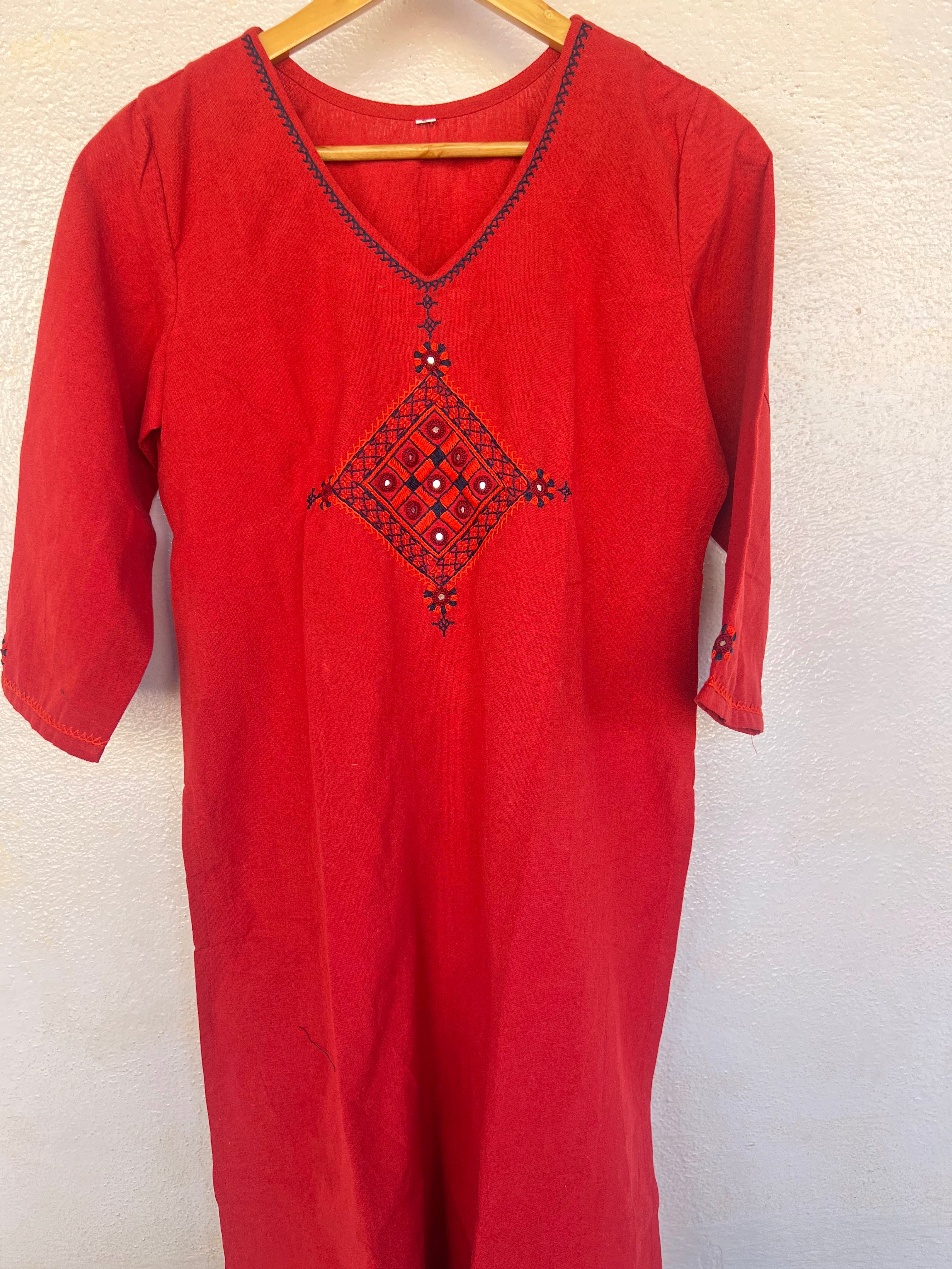 Lambani ready kurta L