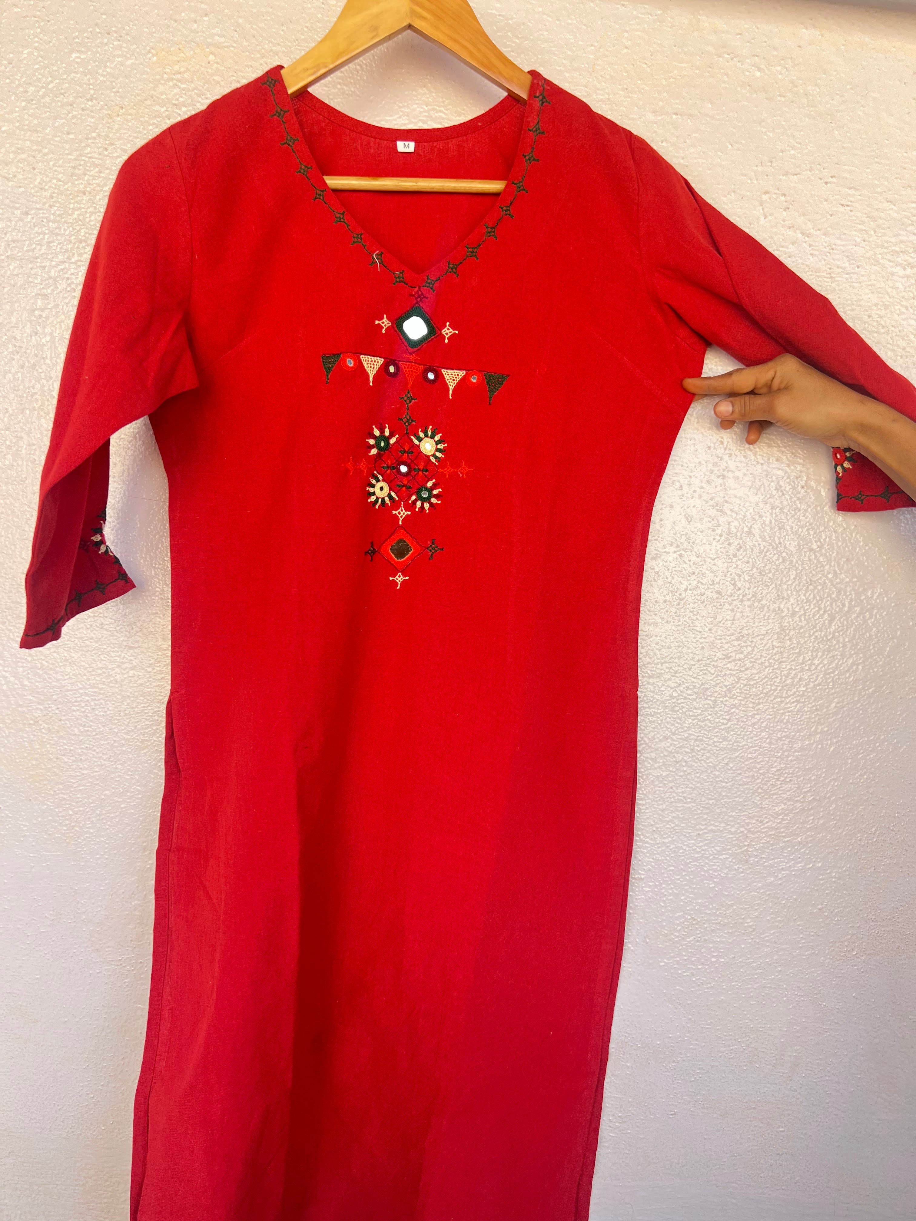 Lambani ready kurta M