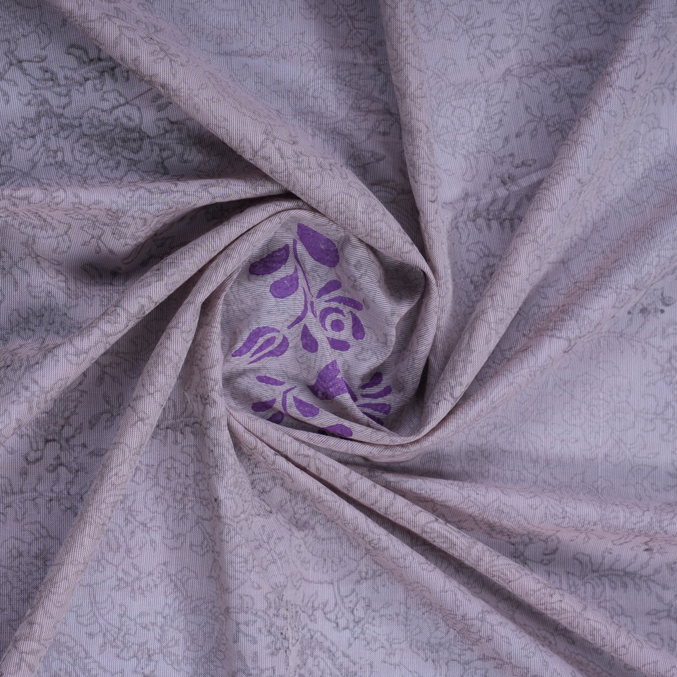 Soft Grey Minimal Motif Cotton Saree