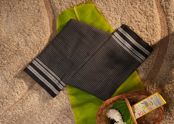 Patteda Anchu Cotton Black Saree – Checkered Pattern